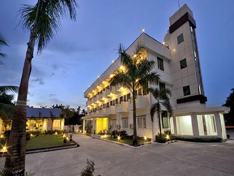 Royal Golden View Hotel Yangon Bagian luar foto